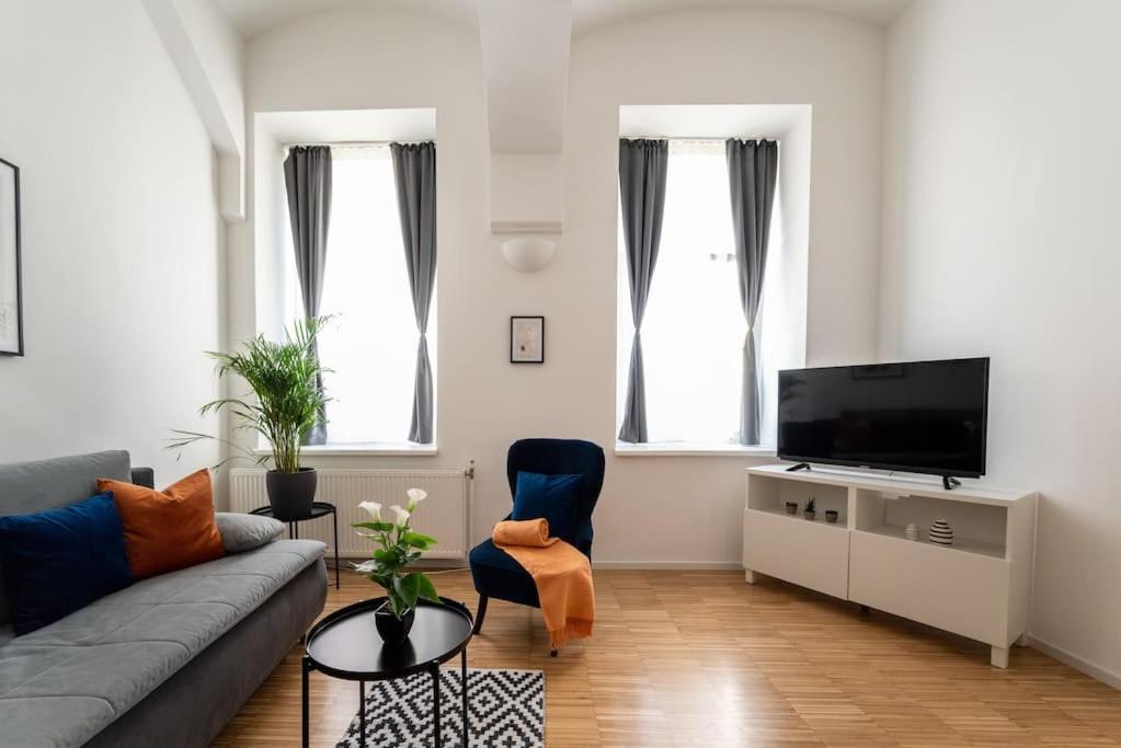 Pristine 1Br Steps From City By Hm Βιέννη Εξωτερικό φωτογραφία